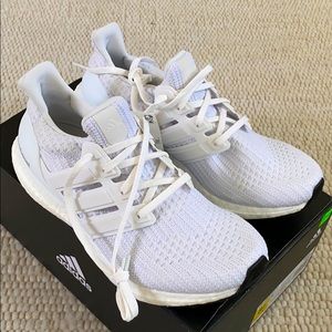 Adidas UltraBoost Women’s Size 8 1/2